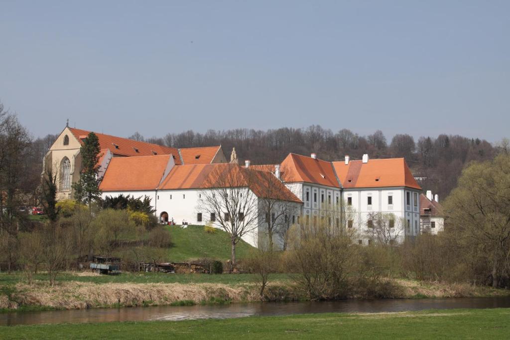 Penzion Chlumec Chlumec  Eksteriør billede